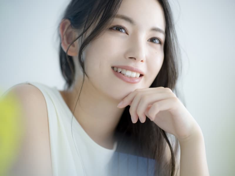 キレイな歯並びの女性